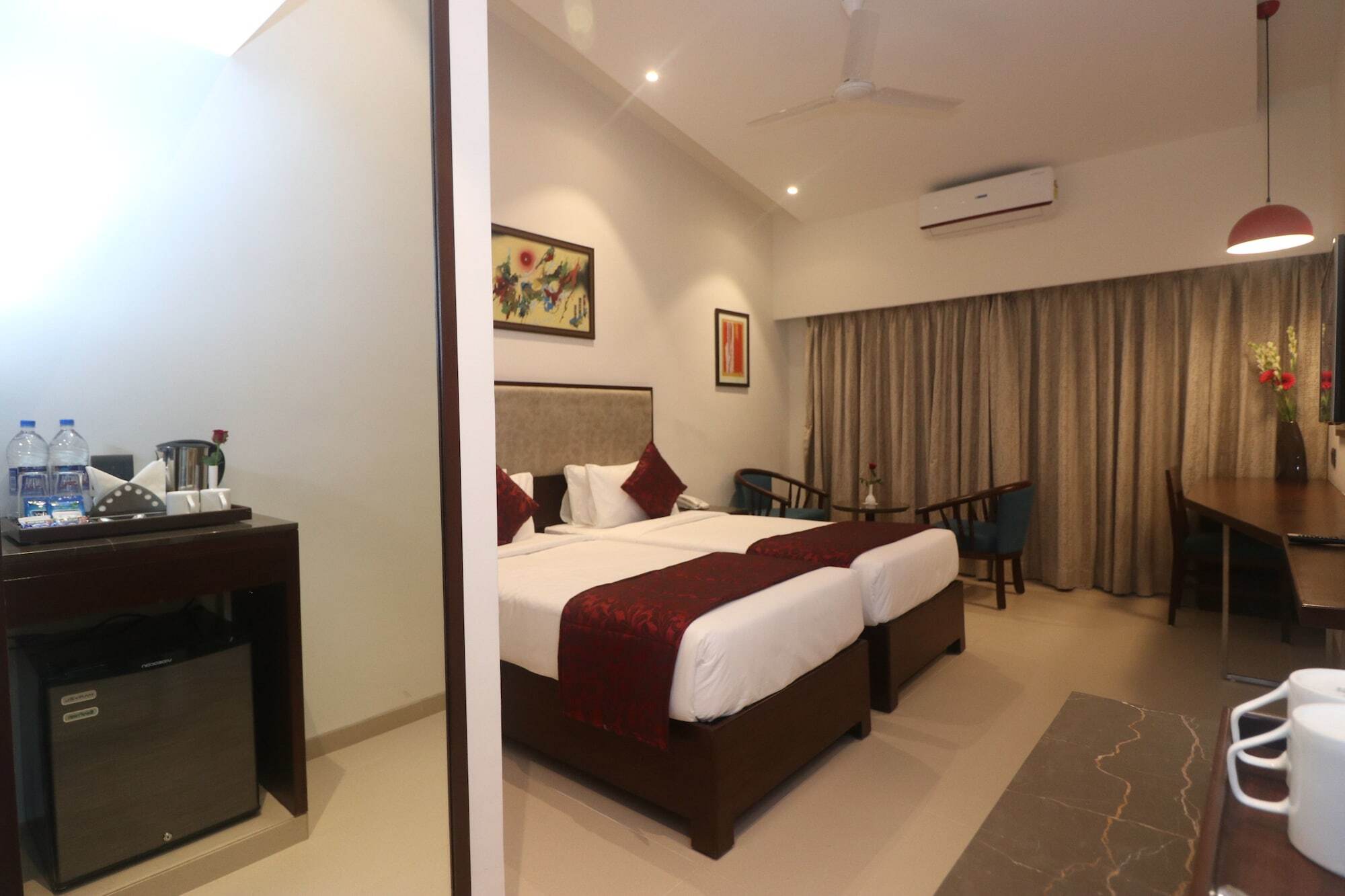 7 Apple Resort Lonavala Exterior foto